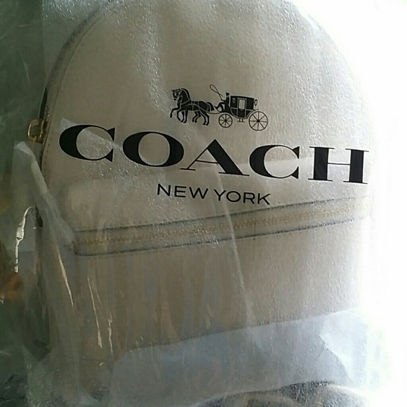 🍒COACH MINI CHARLIE BACKPACK 🍒🍒 - Picture 6 of 6